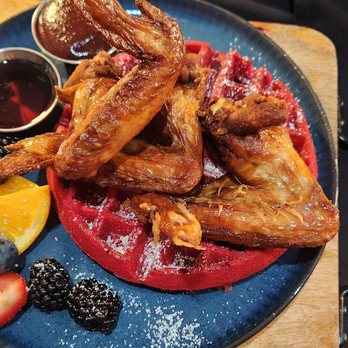 Deluxe Fun Dining - chicken wings and waffles - Bars Near Me - Charlotte, North Carolina Deluxe Fun Dining - chicken wings and waffles - Bars Near Me - Charlotte, North Carolina