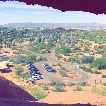 Hole-in-the-Rock - My attempt of showing a picture from within "the hole in the wall." - Hiking Near Me - Phoenix, Arizona Hole-in-the-Rock - My attempt of showing a picture from within "the hole in the wall." - Hiking Near Me - Phoenix, Arizona