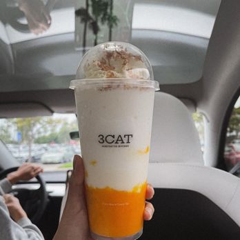 3CAT Handcrafted Beverage - Mochi Mango - Juice Bars & Smoothies Near Me - Tustin, California