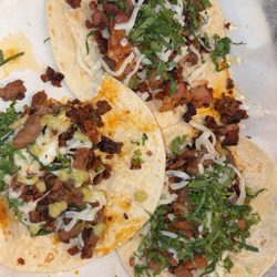 Tacos Maria Bonita so yummy with the green sauce they gave you it is definitely a great flavor .
