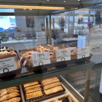 Tous Les Jours - Bakeries Near Me - Arlington Heights, Illinois