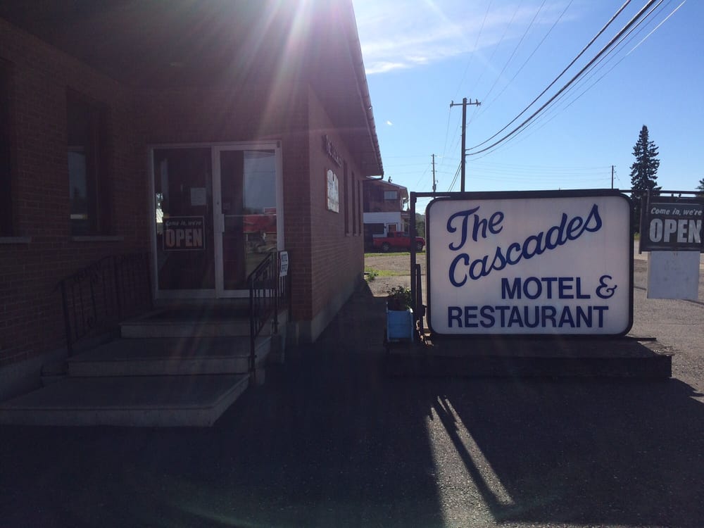THE CASCADES MOTEL & RESTAURANT Updated September 2024 RR 1