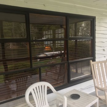 Mill House Lodge - Hotels Near Me - Flat Rock, North Carolina