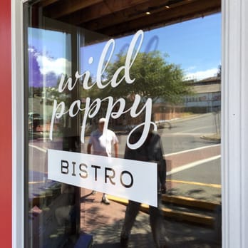 Wild Poppy Market - Great typography - Bakeries Near Me - Ladysmith, British Columbia