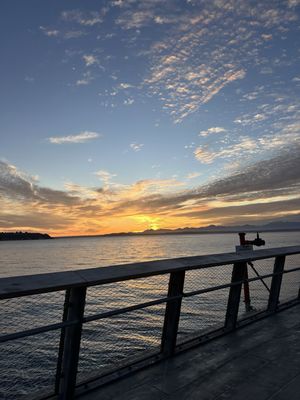 Pier 62 by null