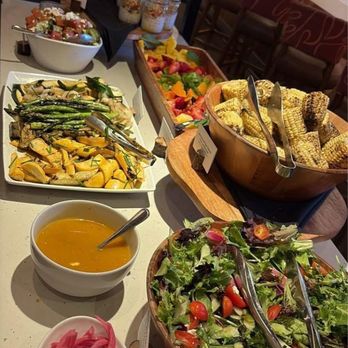 Eleven - At the beginning of the buffet - Cocktail Bars Near Me - Honolulu, Hawaii
