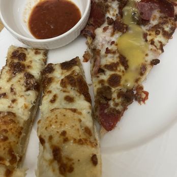 Pie Cafe - Cheese Cheesey Garlic Breadsticks - Coffee & Tea Near Me - Willowick, Ohio