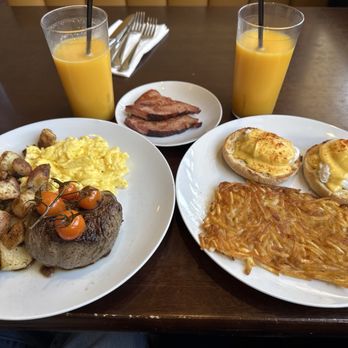 Branch Breakfast - Steak & eggs. Eggs Benedict. Ham on side. - Breakfast & Brunch Near Me - Fresno, California Branch Breakfast - Steak & eggs. Eggs Benedict. Ham on side. - Breakfast & Brunch Near Me - Fresno, California