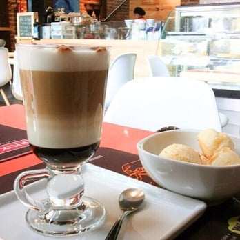 Amika Coffeehouse - Coffee & Tea Near Me - Meireles, CE Amika Coffeehouse - Coffee & Tea Near Me - Meireles, CE