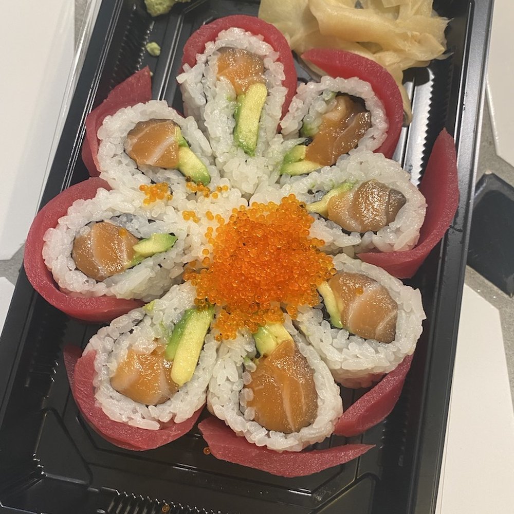 Ikoi Sushi - Sakura roll - Sushi Bars Near Me - San Rafael, California