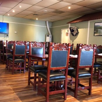 La Antigua Mexican Grill - I would not want to eat here on a crowded Friday or Saturday night. The tables are tightly packed together. - Mexican Near Me - Muskogee, Oklahoma