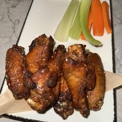 Garlic parm wings