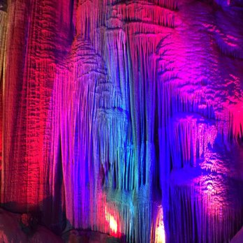 Meramec Caverns - Tours Near Me - Sullivan, Missouri Meramec Caverns - Tours Near Me - Sullivan, Missouri