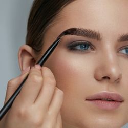 Amazing Brows Salon and Spa