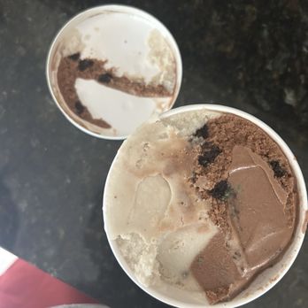 Like No Udder - Food Trucks Near Me - Providence, Rhode Island Like No Udder - Food Trucks Near Me - Providence, Rhode Island