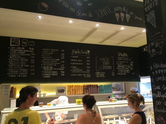 Momo Gelato by null