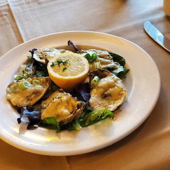 Farmhouse Tavern - Manchego baked Oysters - New American Near Me - Katonah, New York