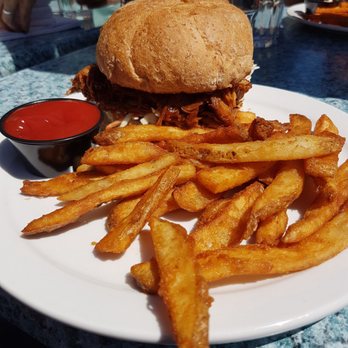 The Watershed Grill - Pulled pork with fries - Burgers Near Me - Brackendale, British Columbia
