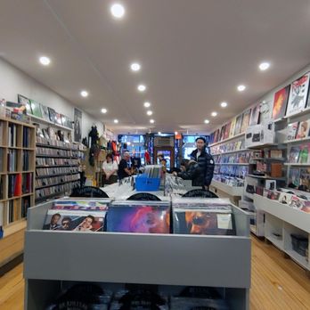 Dead Dog Records - Vinyl Records Near Me - Toronto, Ontario Dead Dog Records - Vinyl Records Near Me - Toronto, Ontario