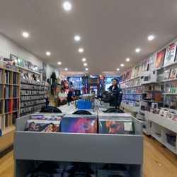 Dead Dog Records