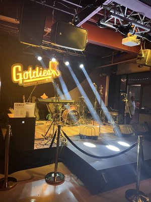 Goldie’s Live Music Bar & Restaurant by null