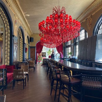 Galvez Bar & Grill - Bar area - Seafood Near Me - Galveston, Texas Galvez Bar & Grill - Bar area - Seafood Near Me - Galveston, Texas