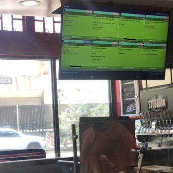 Monroe's Hot Chicken - Tracking order and wait times - Chicken Shop Near Me - Phoenix, Arizona