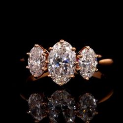 Maytal Hannah - 3 stone diamond engagement ring in rose gold