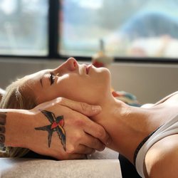 Elite Performance Chiropractic - Light neck massage with adjustment!