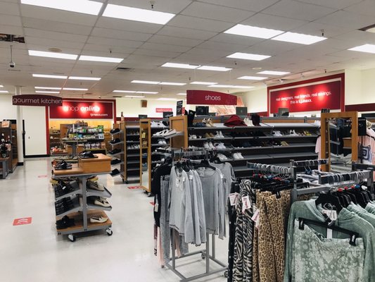 TJ MAXX - Updated August 2024 - 59 Photos & 64 Reviews - 1850 Douglas