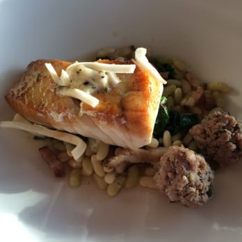 Space Needle - Halibut... - Landmarks & Historical Buildings Near Me - Seattle, Washington