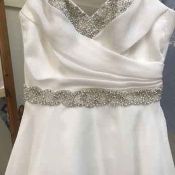 Carols Alterations - Wedding dress altered - Sewing & Alterations Near Me - Bolton, XGM