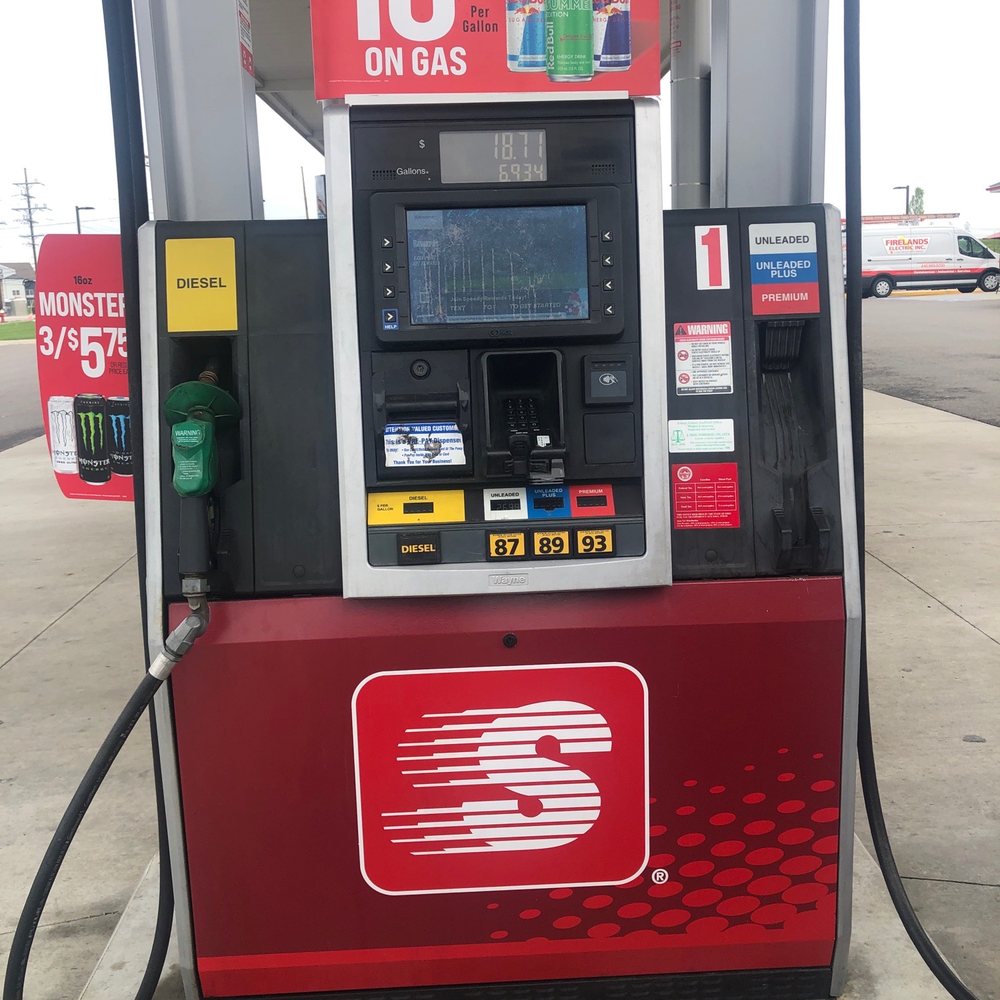 Speedway - a red gas pump with a sign that says buy 3 save on gas - Gas Stations Near Me - Avon, Ohio Speedway - a red gas pump with a sign that says buy 3 save on gas - Gas Stations Near Me - Avon, Ohio