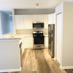 Claritas Property Management - Lincolnshire Court apartments