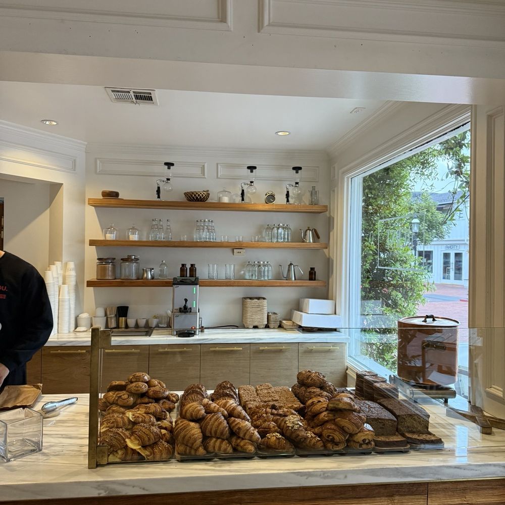 Herst Coffee Roasters - Coffee Roasteries Near Me - Newport Beach, California