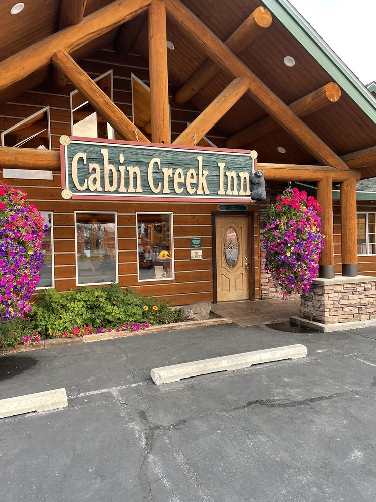 CABIN CREEK INN Updated September 2024 39 Photos & 32 Reviews 211