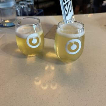 On Rotation Brewery & Kitchen - Brewpubs Near Me - Dallas, Texas On Rotation Brewery & Kitchen - Brewpubs Near Me - Dallas, Texas