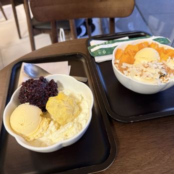 Makkee Dessert - Durian snow sticky rice ice cream and creamy snow mango - Desserts Near Me - Rowland Heights, California Makkee Dessert - Durian snow sticky rice ice cream and creamy snow mango - Desserts Near Me - Rowland Heights, California