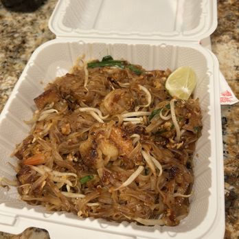 Goi Express Thai - #1 Old Fashion Pad Thai - Thai Near Me - Murrieta, California