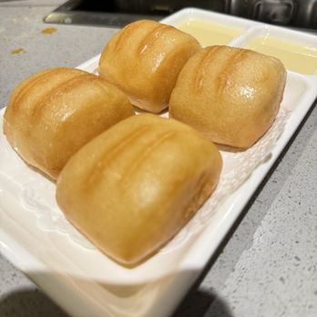 Haidilao Hotpot - Richmond - Fried Bread with Condensed Milk - Chinese Near Me - Richmond, British Columbia