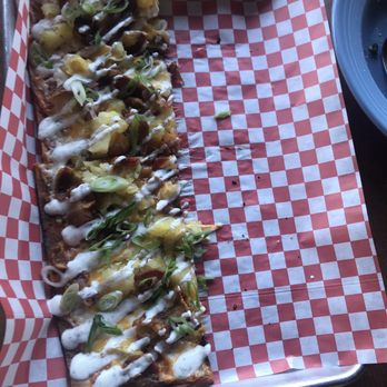 Walter Station Brewery - This is a good pizza. It tasted like a baked potato. - Brewpubs Near Me - Phoenix, Arizona