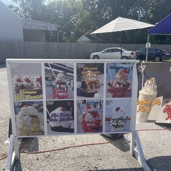 Dairy Del - Ice Cream & Frozen Yogurt Near Me - Louisville, Kentucky Dairy Del - Ice Cream & Frozen Yogurt Near Me - Louisville, Kentucky
