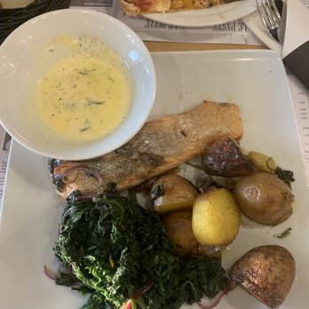 Lucullus Nero - Salmon - Italian Near Me - Frankfurt, HE Lucullus Nero - Salmon - Italian Near Me - Frankfurt, HE