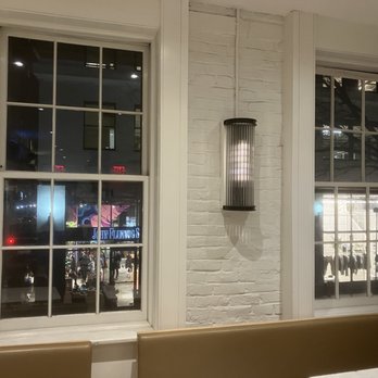 Dig Inn - Room with a view - New American Near Me - New York, New York