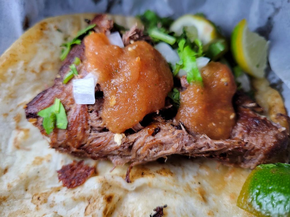 Social spots from Comal 864