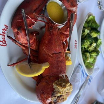 Bahrs Landing Restaurant - Seafood Near Me - Highlands, New Jersey