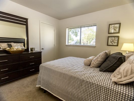 Hickory Woods Apartments