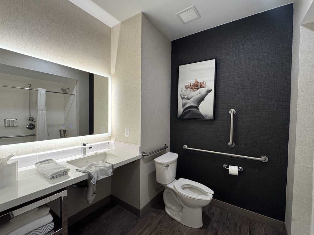 Cambria Hotel Richardson - Dallas