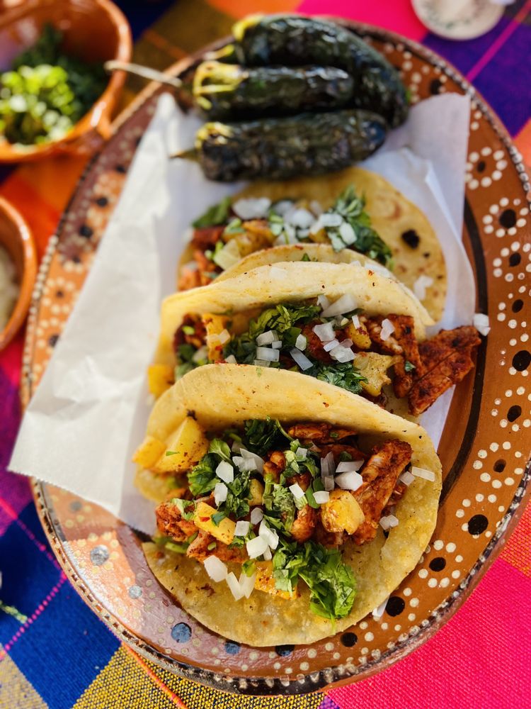 Happybelly Taco’s & Grill