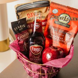 Royal Park Hotel - Michigan Amenity Basket